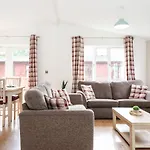 度假居 Honeysuckle 温德米尔