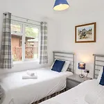 Honeysuckle 度假居 温德米尔